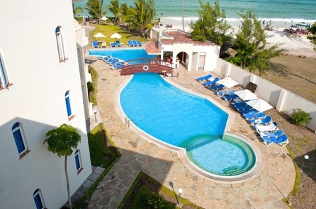 Azul Margarita Beach Resort Bamburi Bagian luar foto